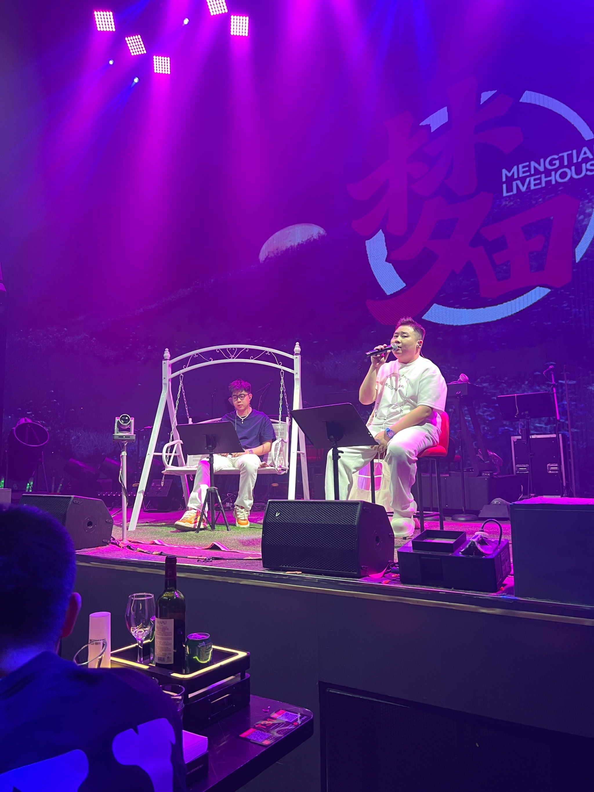 遵义商务ktv怎么玩轻松尽享娱乐体验-正安县KTV订房